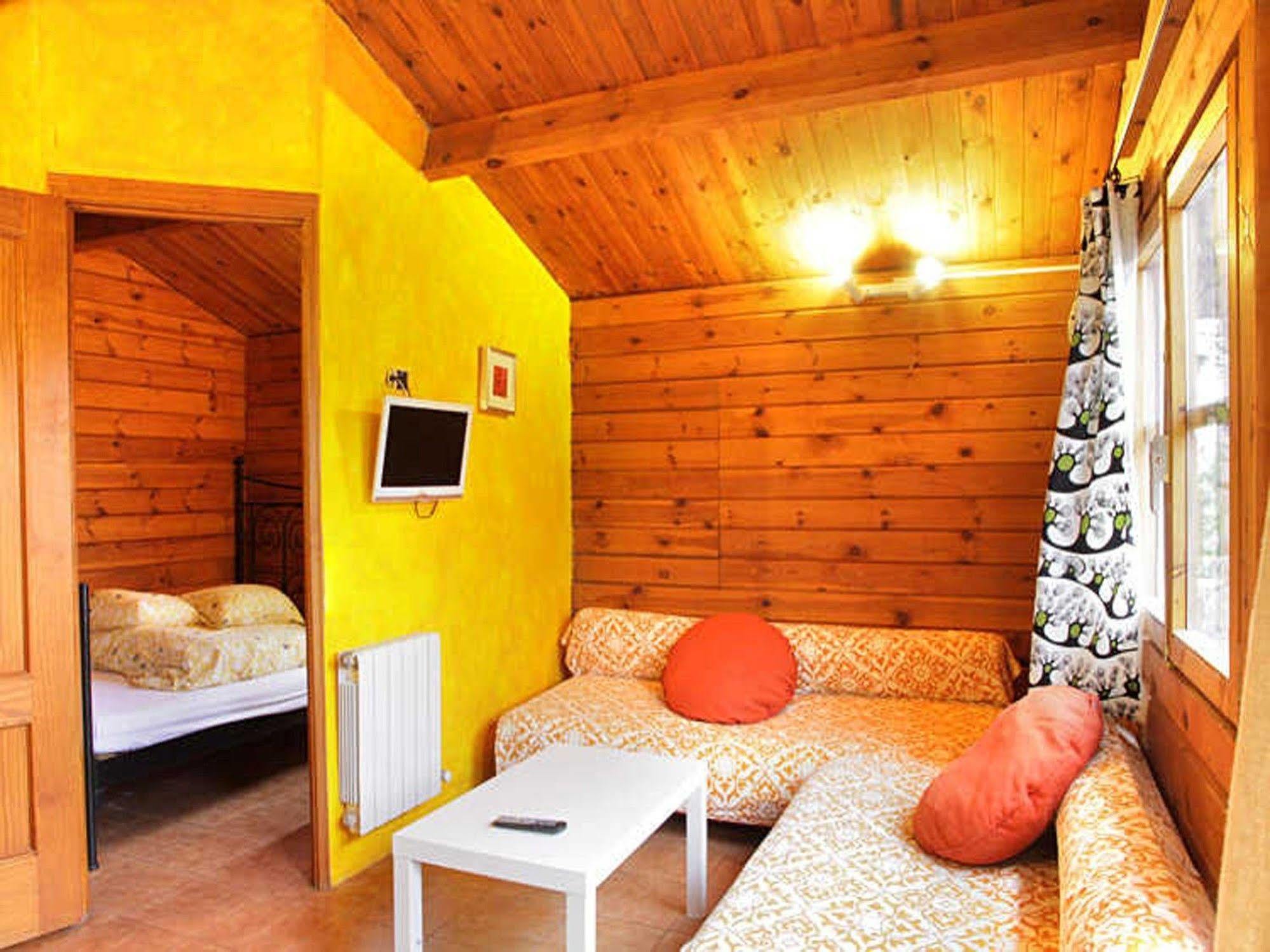 Fuente Del Lobo Glamping & Bungalows - Adults Only 皮诺斯基尼尔 外观 照片
